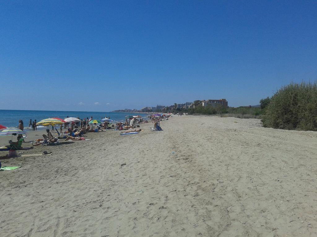 Costa Azahar Apartments Beach أوروبيسا ذيل مار الغرفة الصورة