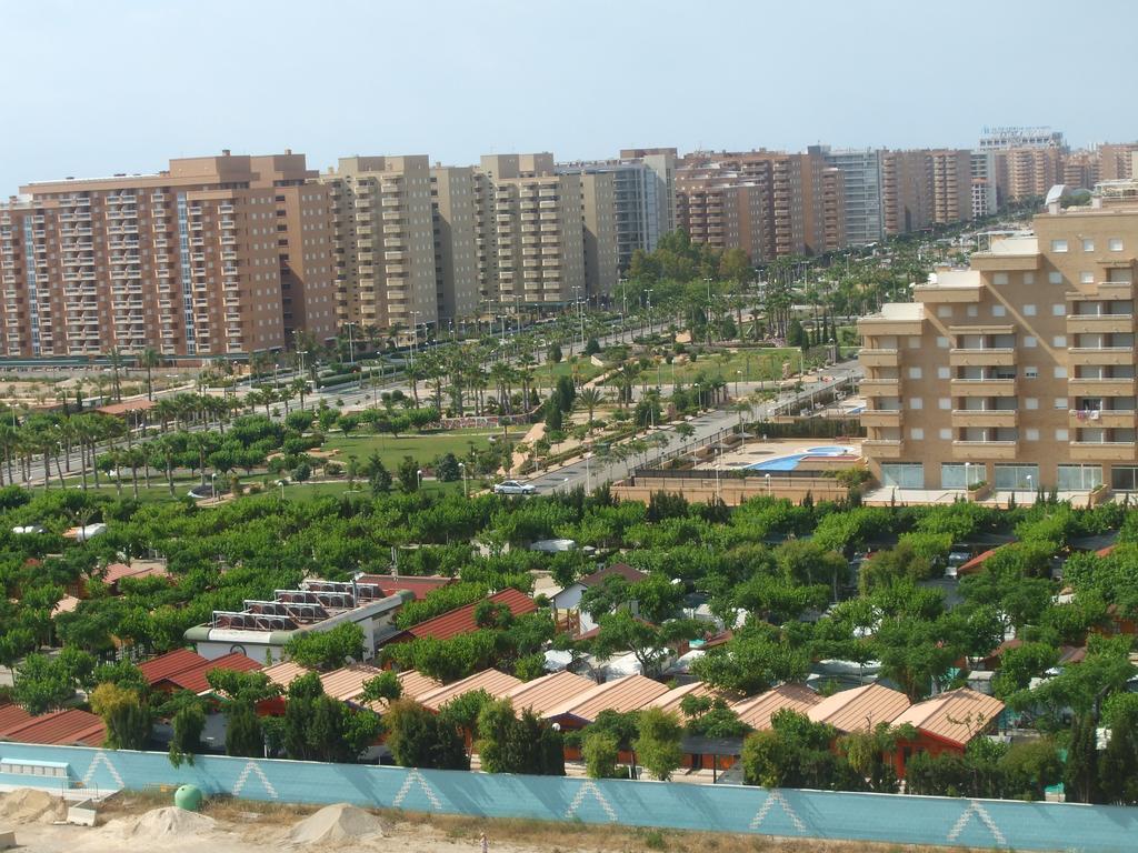Costa Azahar Apartments Beach أوروبيسا ذيل مار المظهر الخارجي الصورة